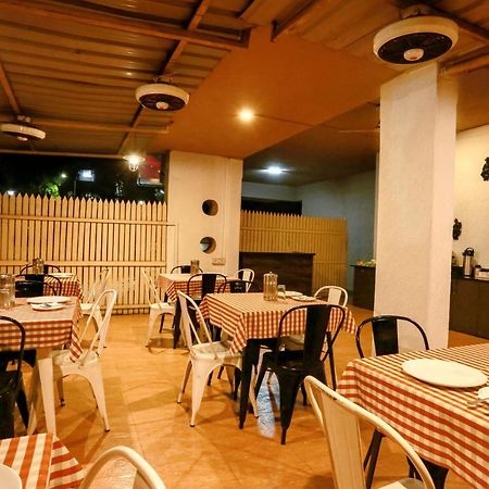 Magnus Vosiv Suites Kalyani Nagar 푸네 외부 사진