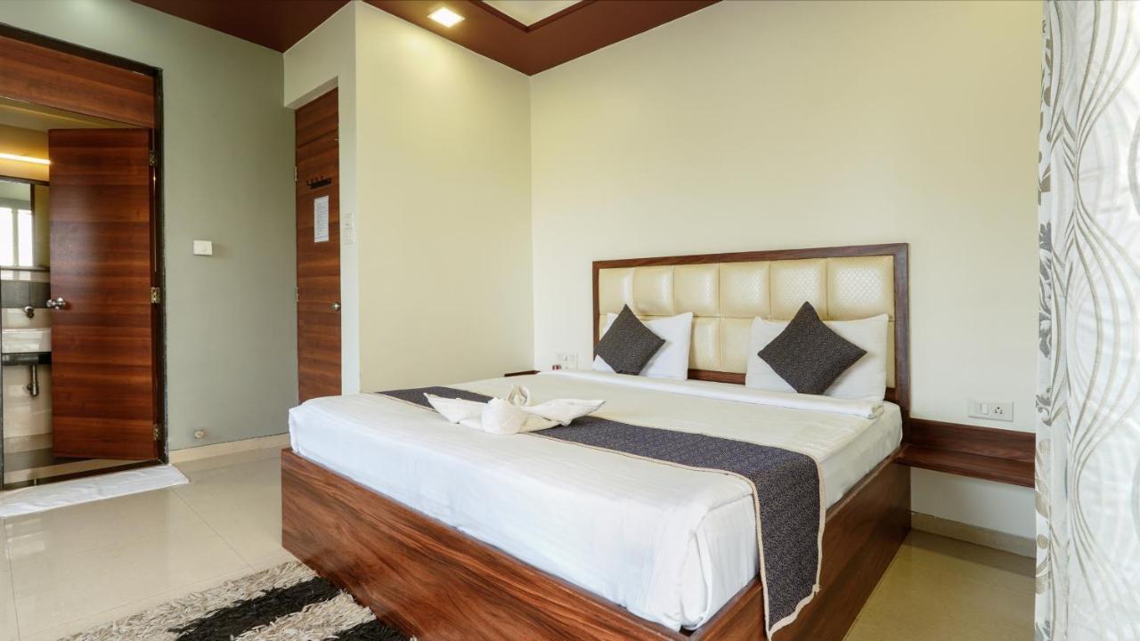 Magnus Vosiv Suites Kalyani Nagar 푸네 외부 사진